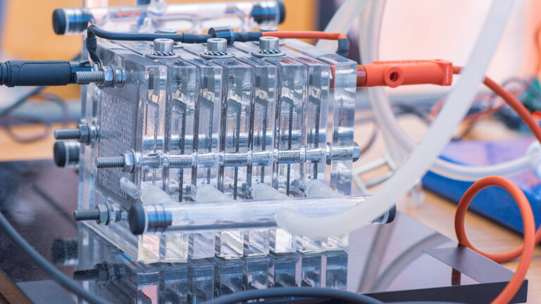 3 Hydrogen Stocks to Turn $100K Into $1 Million: January 2024